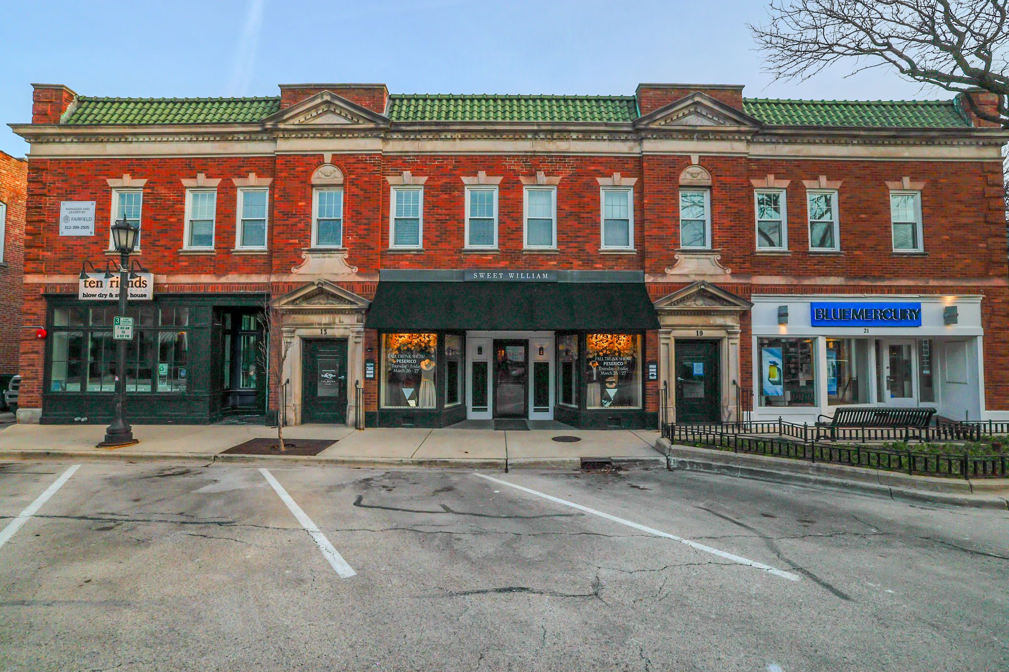 11-21 E. First Street, Hinsdale, IL 60521