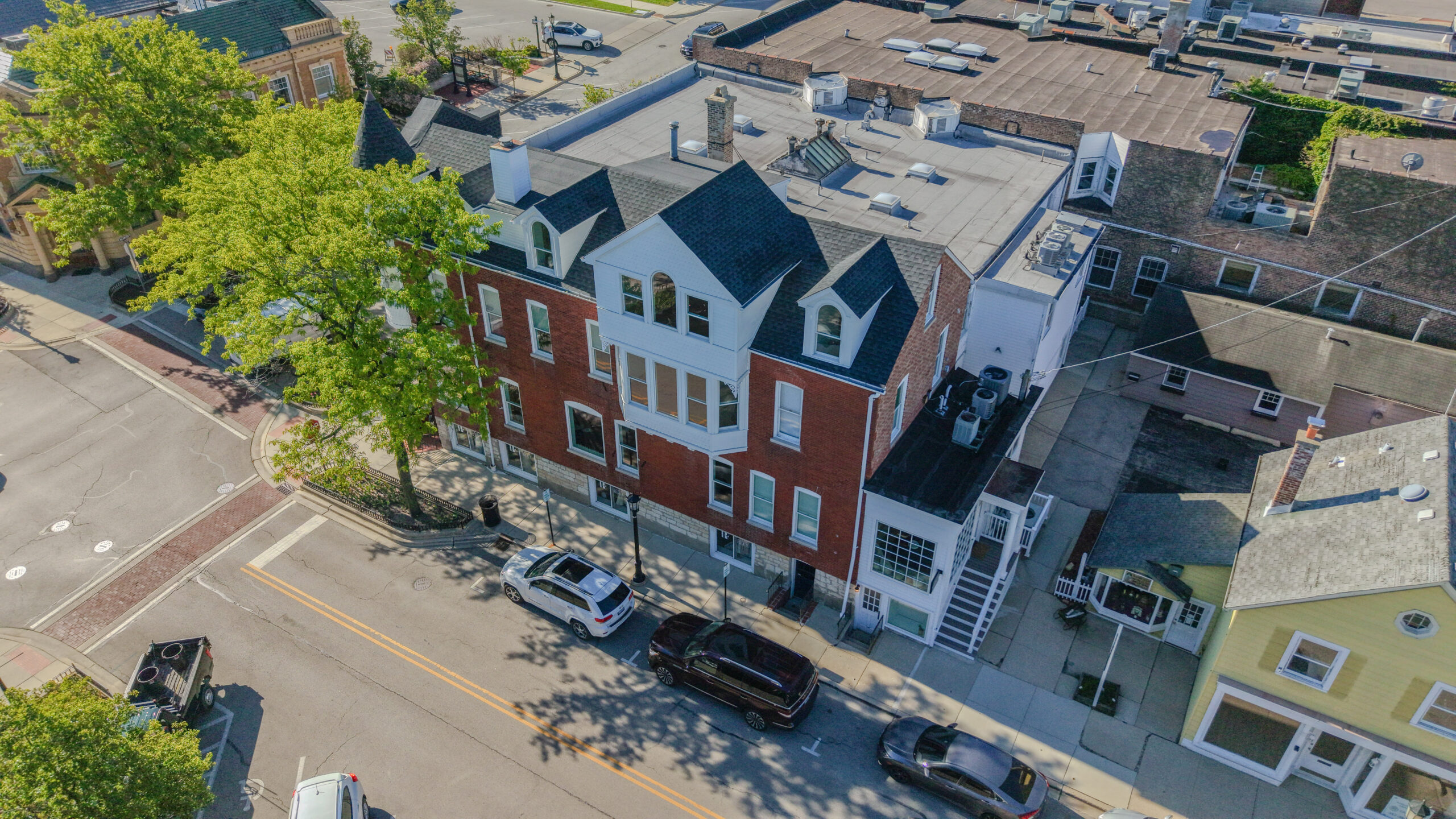 102 S. Washington, Hinsdale, IL 60521