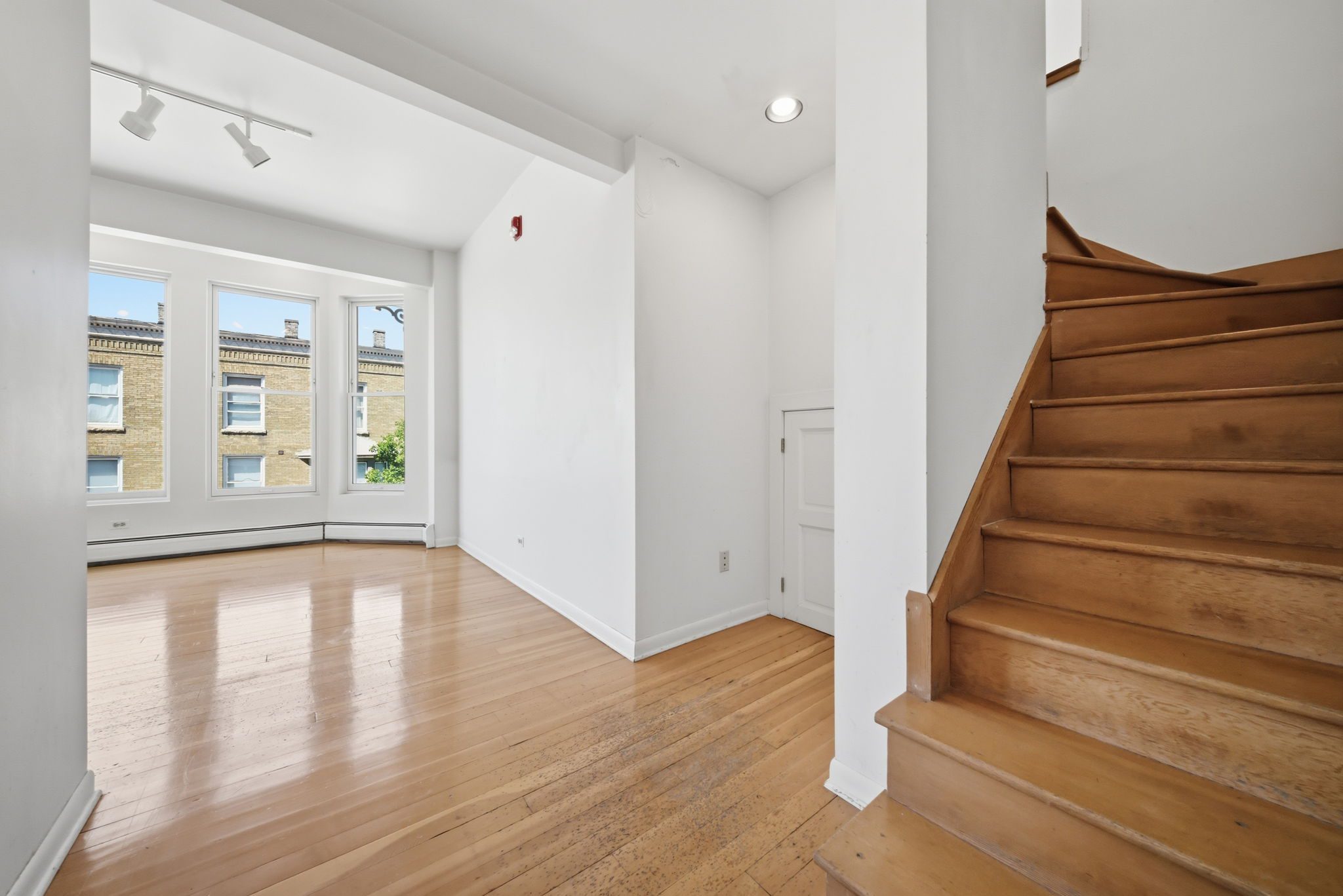 102 S. Washington, Hinsdale, IL 60521